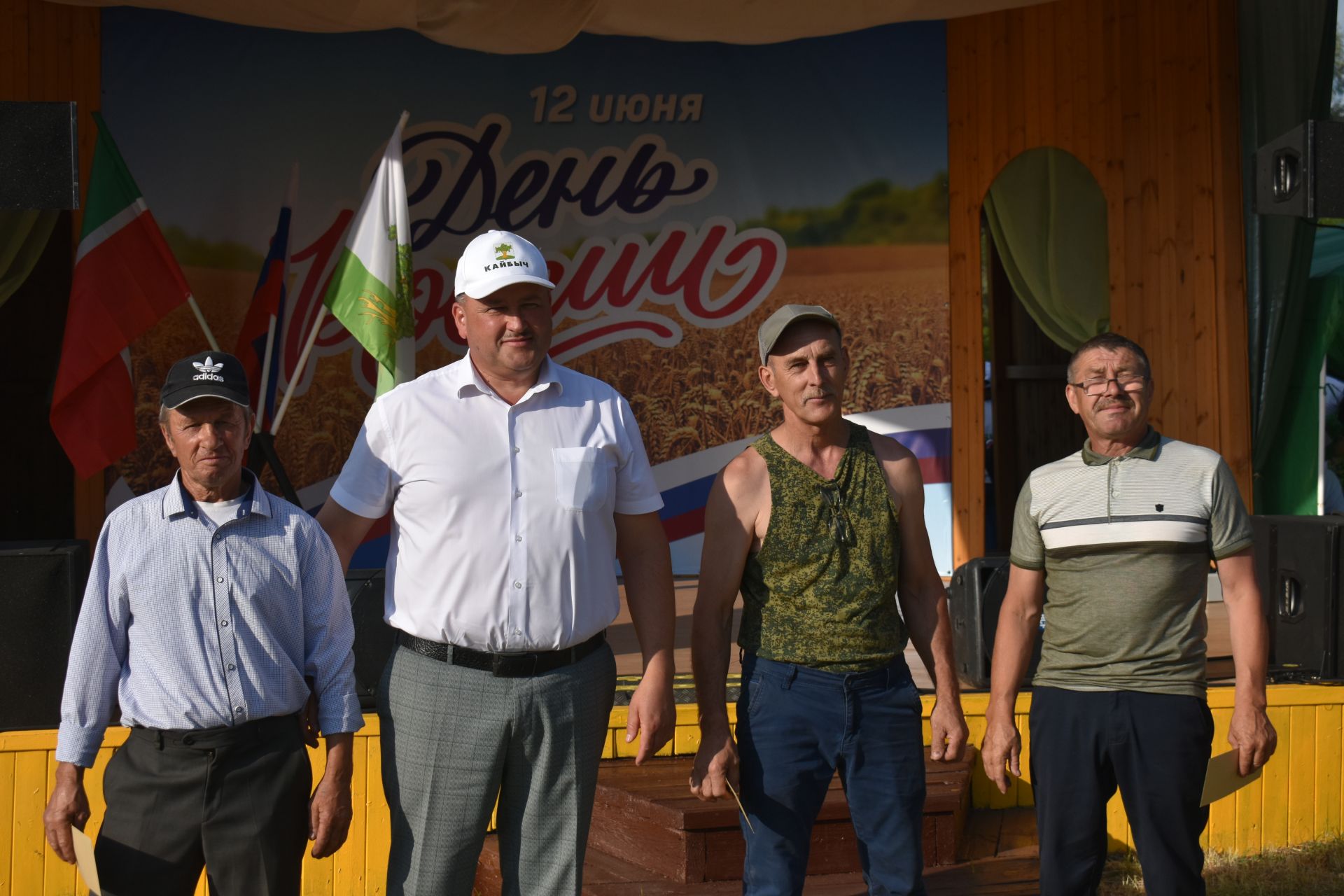 Россия көне уңаеннан Ябалакта Сабан туе гөрләде