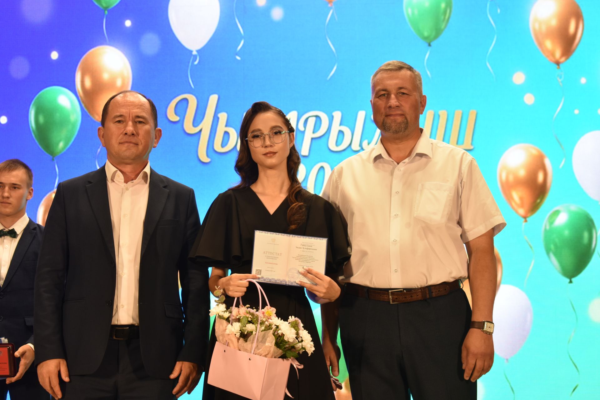 В Кайбицком районе состоялся единый выпускной