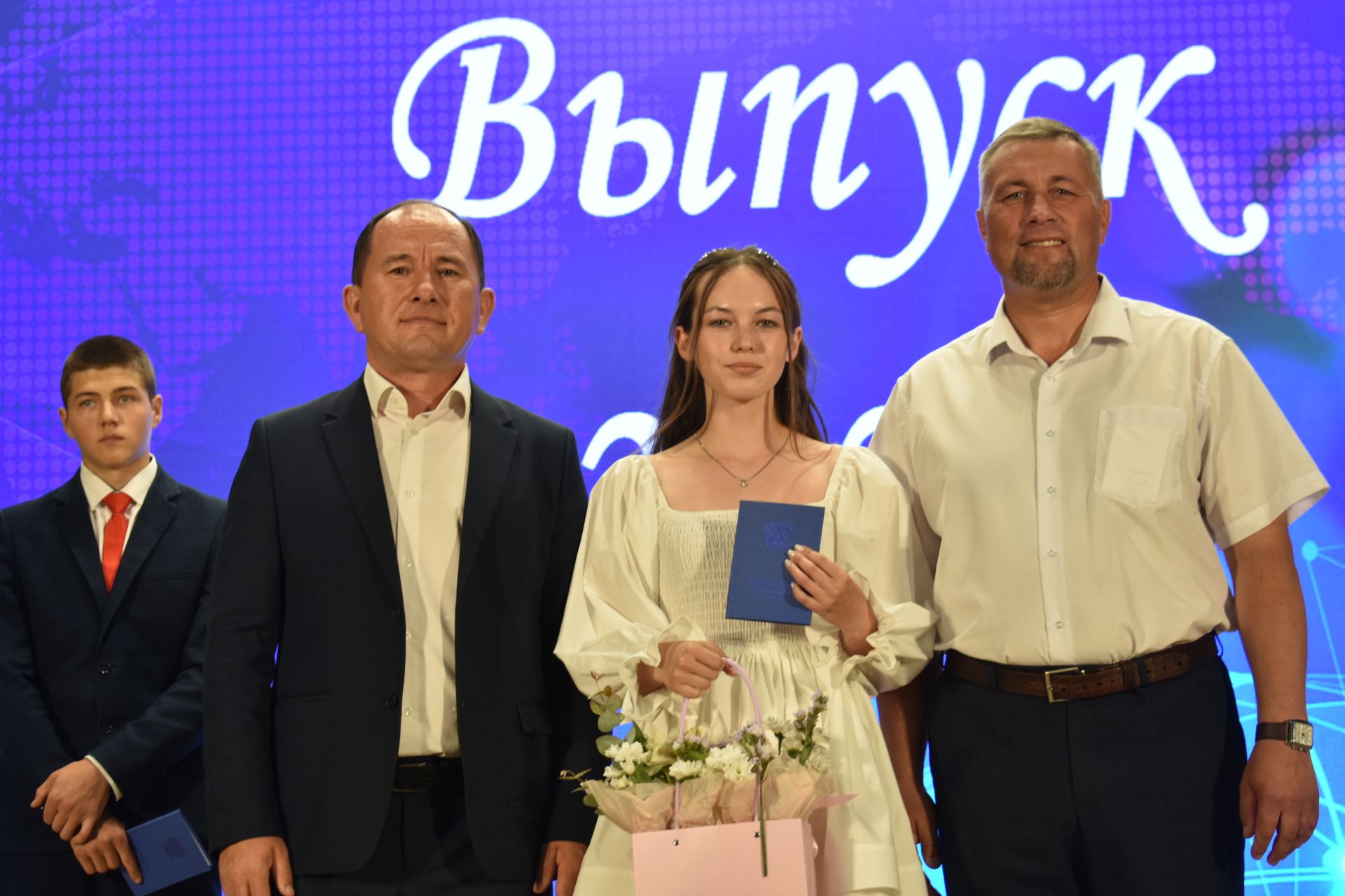 В Кайбицком районе состоялся единый выпускной