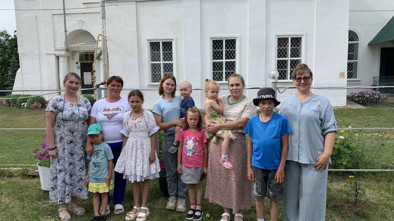 Сила семьи – в детях: в Кайбицком районе прошла творческая мастерская для семей