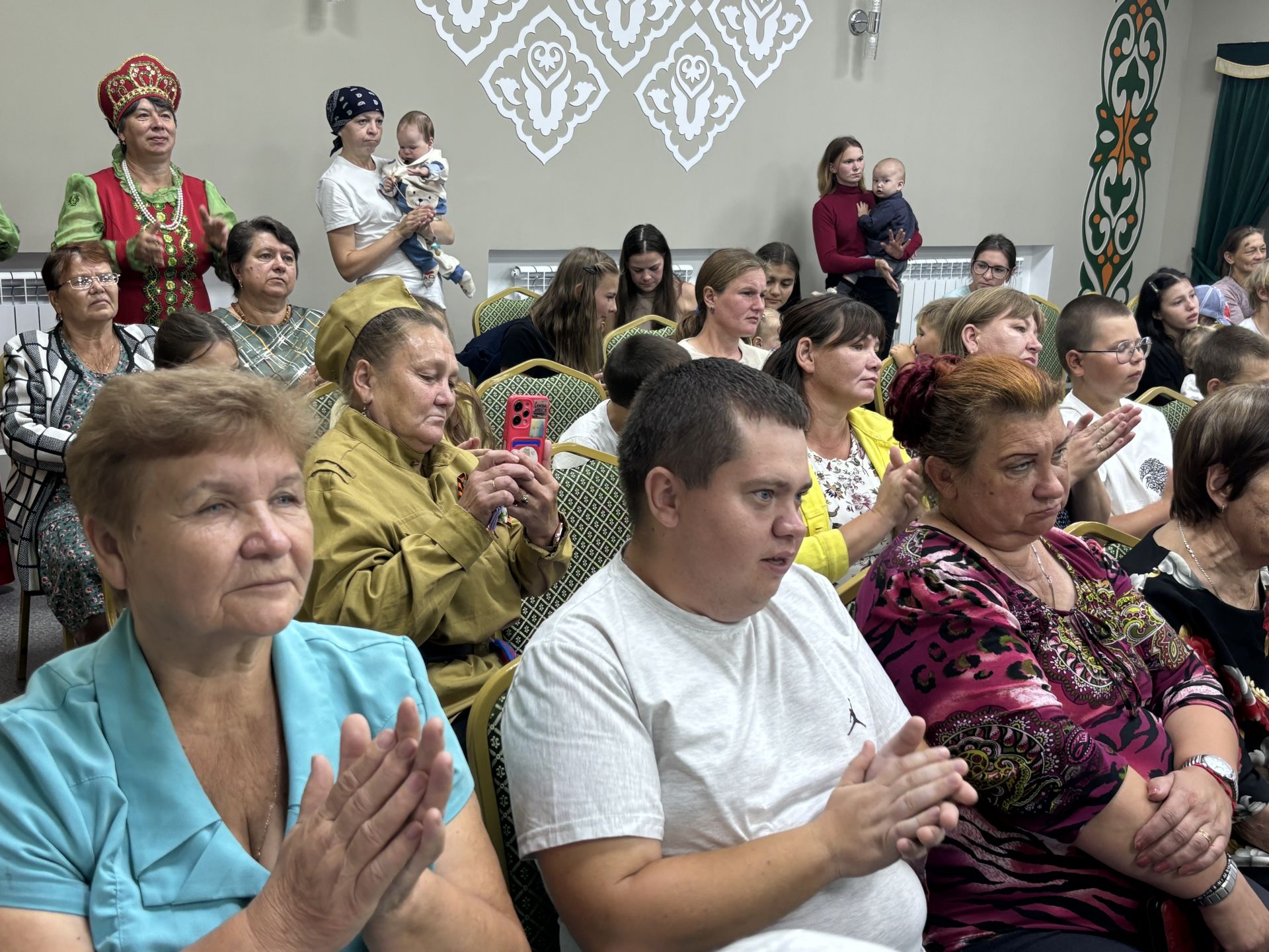 В Корноуховском доме культуры состоялся фестиваль семей «Сила семьи — в детях»