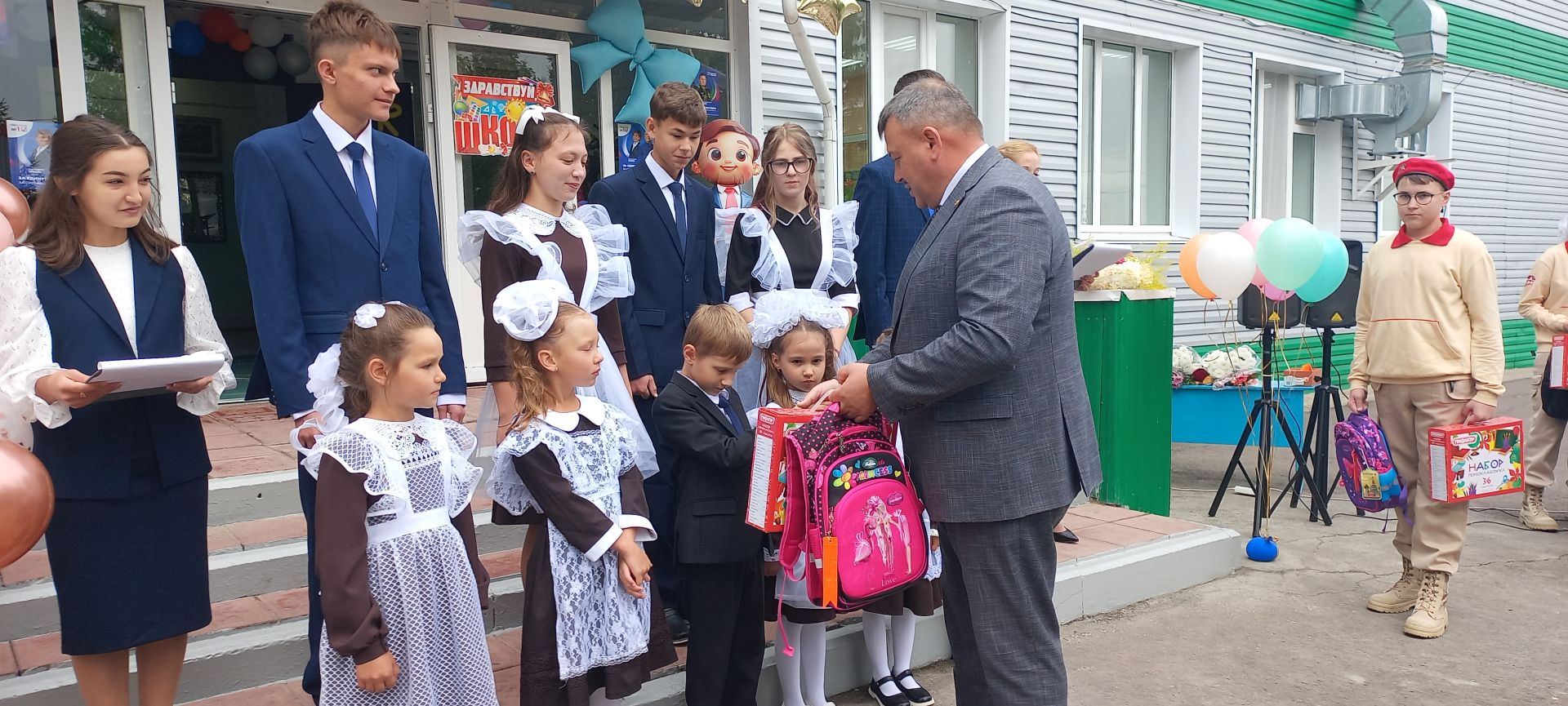 В добрый путь! Кулангинская школа встретила новый учебный год