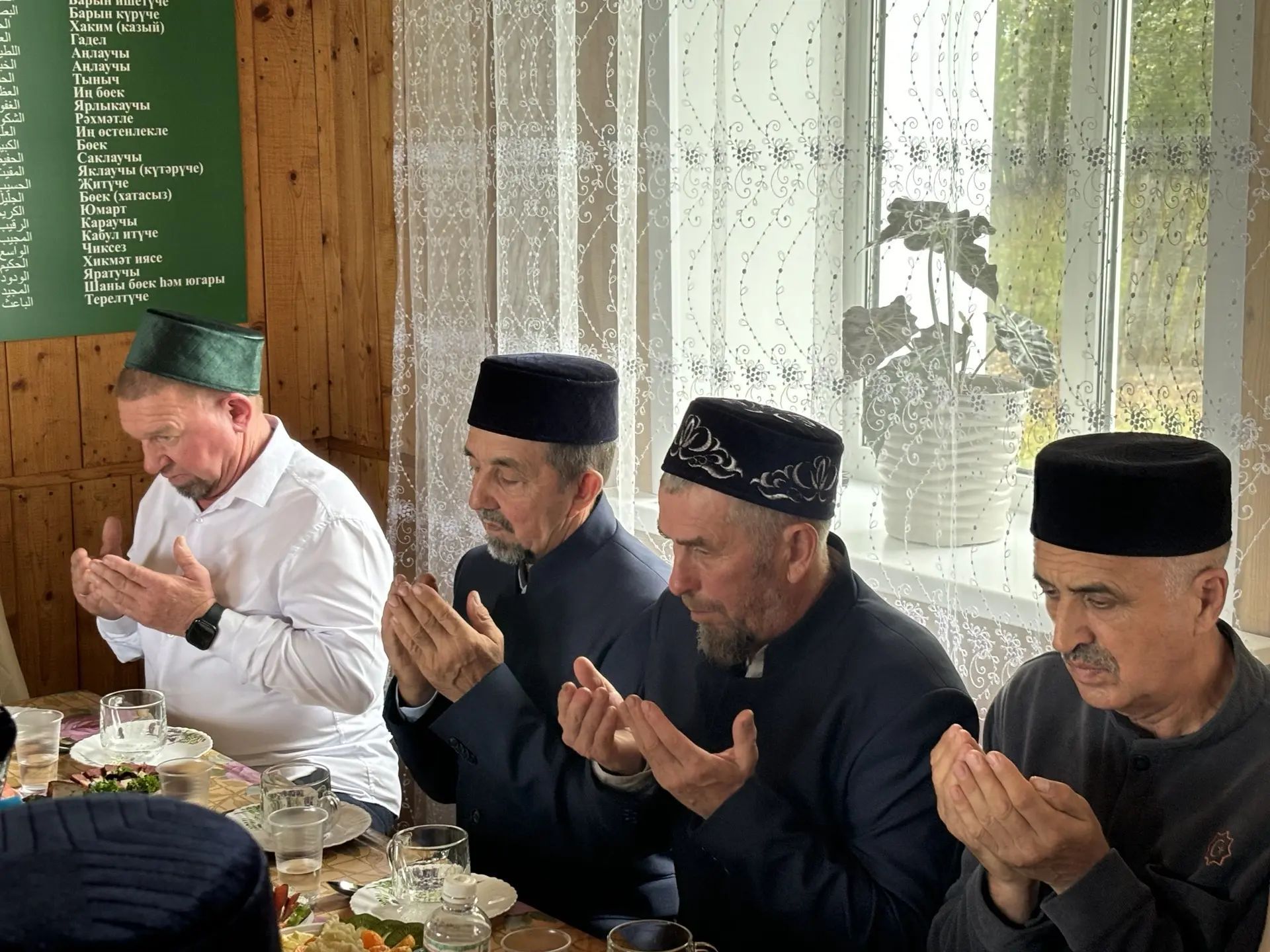 Олы Урсак авылы мәчетенең 30 еллыгын билгеләп үттеләр