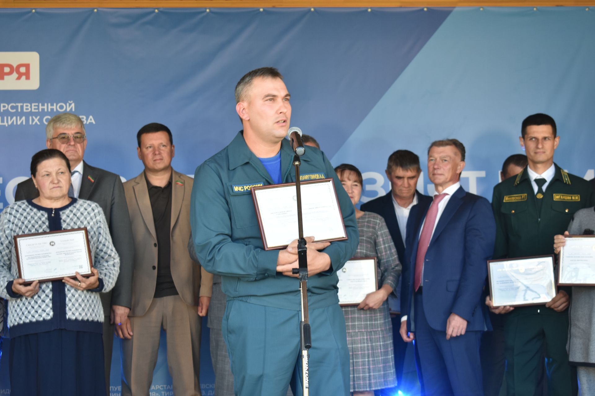 В обновленном парке Больших Кайбиц прошел фестиваль труда и доблести
