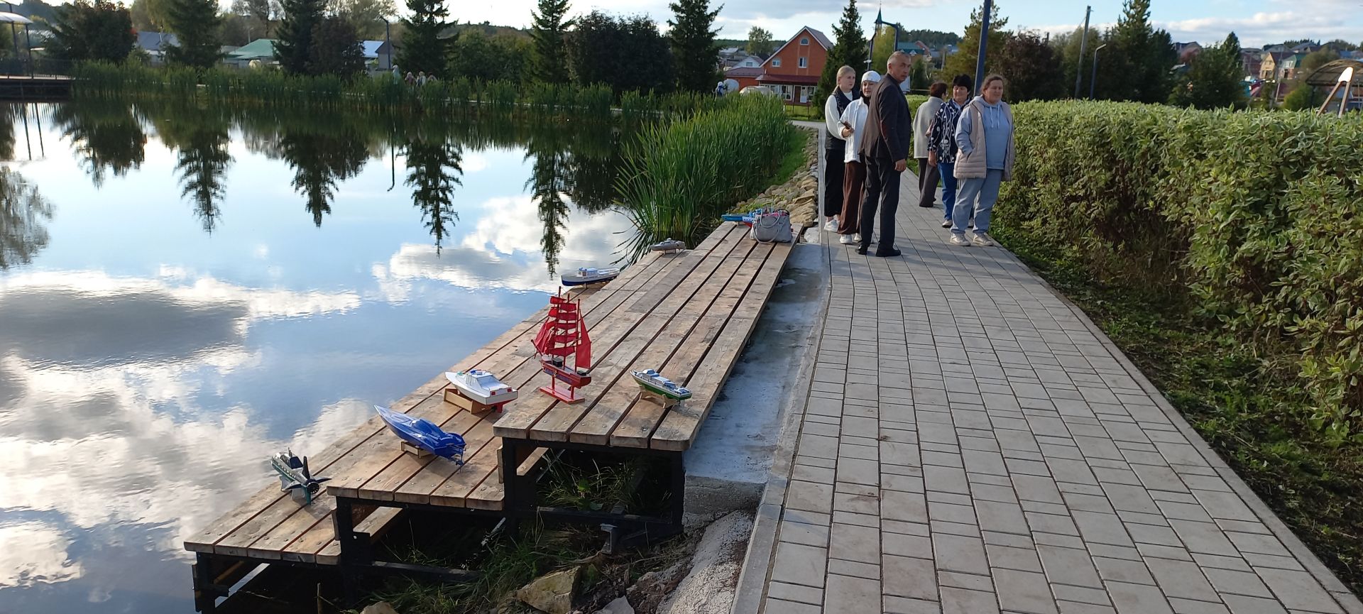 В обновленном парке Больших Кайбиц прошел фестиваль труда и доблести