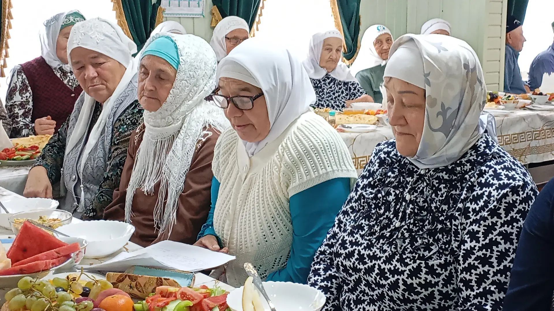 Түбән Кошман мәчетендә олуг бәйрәм: Мәүлид ашы үтте
