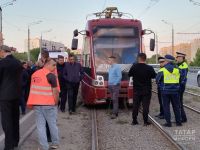В Казани трамвай насмерть сбил человека