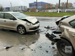 Жительница Казани, выехав на встречку, устроила смертельное ДТП в Оренбуржье