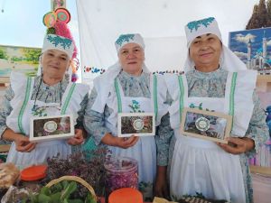 Кайбицкие умельцы участвовали во Всероссийском празднике в Елабуге