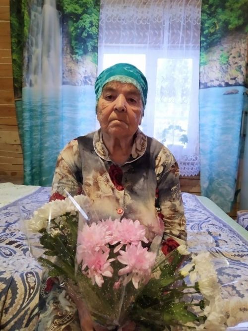 Кайбичане посетили землячку – пережившую блокаду Ленинграда Таскиру Латыпову