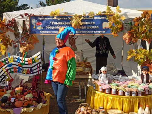 В Больших Кайбицах состоялась школьная ярмарка