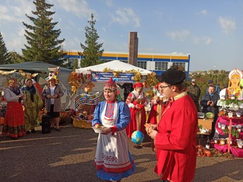 В Больших Кайбицах состоялась школьная ярмарка