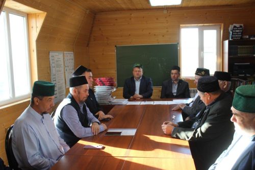 Кайбыч районы башлыгы дин әһелләре белән очрашты