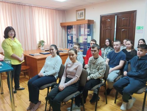 Кайбицкие школьники посетили передвижную выставку «Вся жизнь песня!»