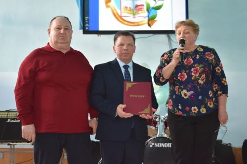 В Федоровском с размахом отметили 155-летний юбилей школы