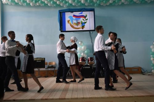 В Федоровском с размахом отметили 155-летний юбилей школы