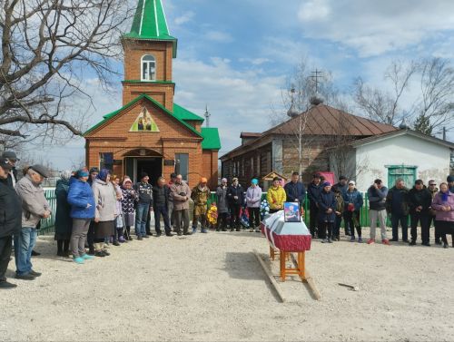 Олы Тәрбит авылында махсус операциядә һәлак булган авылдашларын соңгы юлга озаттылар