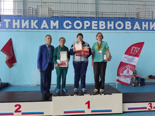В СОК «Салават купере» прошла Спартакиада пенсионеров «Третий возраст»
