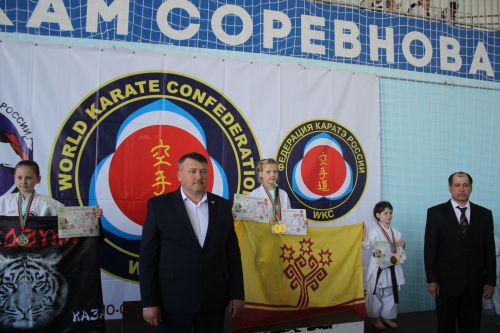 Юные каратисты Татарстана и Чувашии собрались в Кайбицах