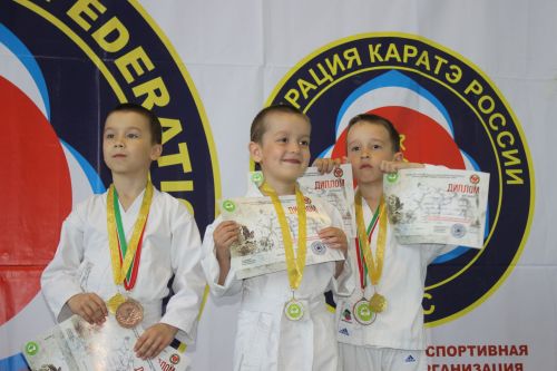 Юные каратисты Татарстана и Чувашии собрались в Кайбицах