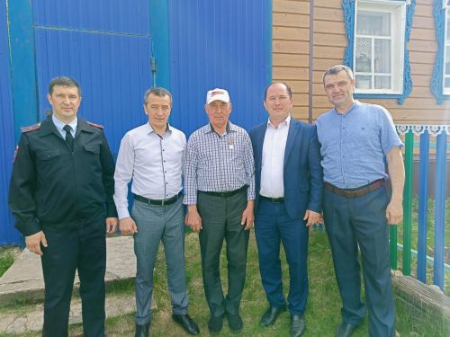Коллектив кайбицкой полиции  поддерживает тесную связь с ветеранами правоохранительной службы
