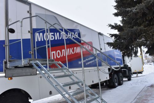В Кайбицком районе заработала мобильная поликлиника из Казани