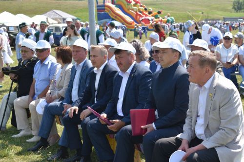 Кайбычлылар Урмай Сабантуен гөрләтеп кайтты