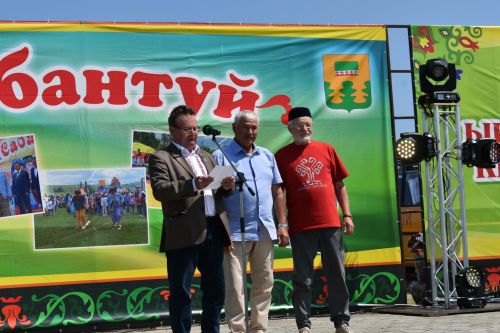 Кайбычлылар Урмай Сабантуен гөрләтеп кайтты