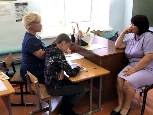 ТРОО «Центр поддержки семейных ценностей» реализовал проект «Семья- территория добра и любви » в Маломеминской школе