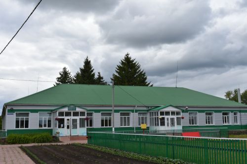 Кайбыч районы башлыгы мәктәпләр белән танышуын дәвам итә