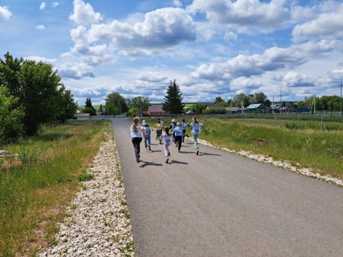 Ребята, отдыхающие в Большерусаковском пришкольном лагере, сдали норматив ГТО