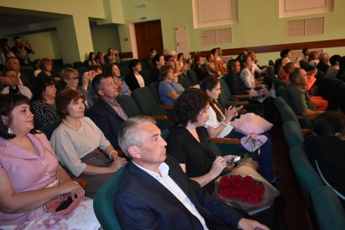 Олы Кайбыч мәктәбендә чыгарылыш кичәсе узды