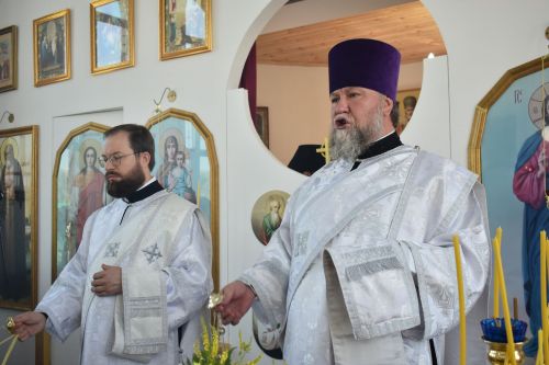 Митрополит Кирилл совершил великое освящение храма Живоначальной Троицы в селе Беляево