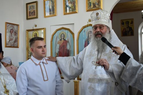 Митрополит Кирилл совершил великое освящение храма Живоначальной Троицы в селе Беляево