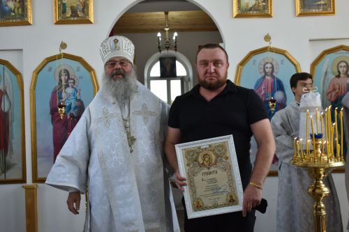 Митрополит Кирилл совершил великое освящение храма Живоначальной Троицы в селе Беляево