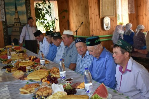 Кече Кайбыч мәчетендә Корбан ашы үтте
