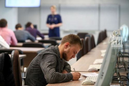 В Татарстане проведут обучение более 250 педагогов – на эти цели выделили 1,3 млн рублей