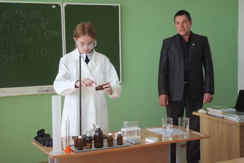 Мәлки мәктәбендә «Үсеш ноктасы» үзәге ачылды