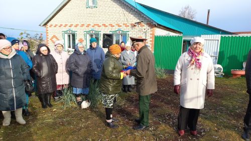 Кошманлылар махсус хәрби операциядә һәлак булган авылдашларын соңгы юлга озатты