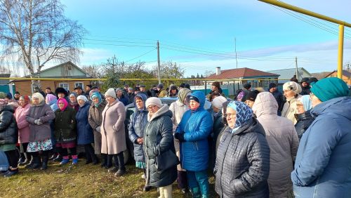 Кошманлылар махсус хәрби операциядә һәлак булган авылдашларын соңгы юлга озатты