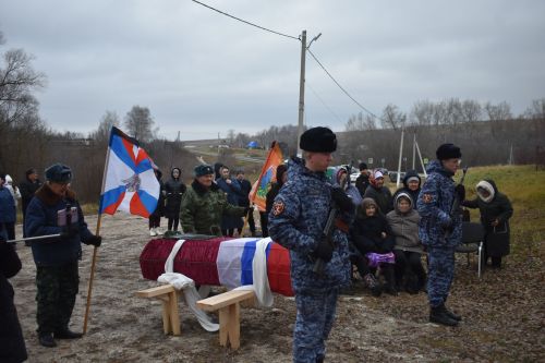В Кайбицком районе простились с земляком, героически погибшим в зоне спецоперации