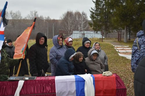 В Кайбицком районе простились с земляком, героически погибшим в зоне спецоперации