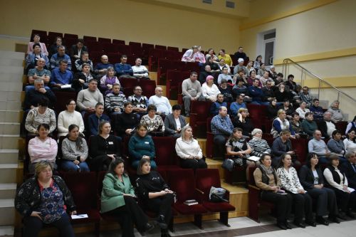 Представители Минтруда РТ и общества «КамАЗ» встретились с кайбичанами