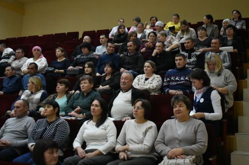 Представители Минтруда РТ и общества «КамАЗ» встретились с кайбичанами