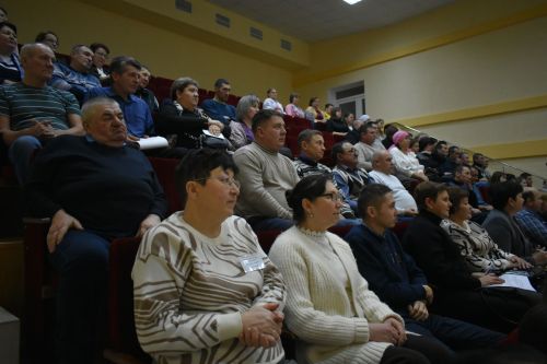Представители Минтруда РТ и общества «КамАЗ» встретились с кайбичанами