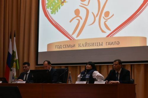 Представители Минтруда РТ и общества «КамАЗ» встретились с кайбичанами