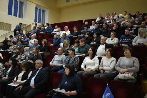 Представители Минтруда РТ и общества «КамАЗ» встретились с кайбичанами