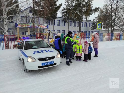 В 2024 году на дорогах Казани произошло 146 ДТП с детьми – двое погибли