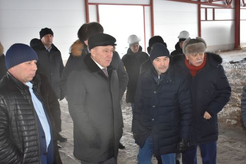 Заместитель председателя Госсовета РТ побывал в обществе «Август-Кайбицы»