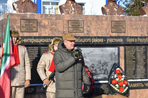 В Кайбицах прошел митинг, посвященный памяти воинов — участников военных действий в Афганистане